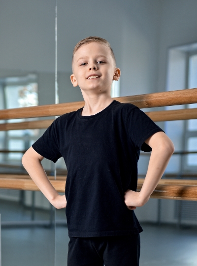 Свинцов Артем